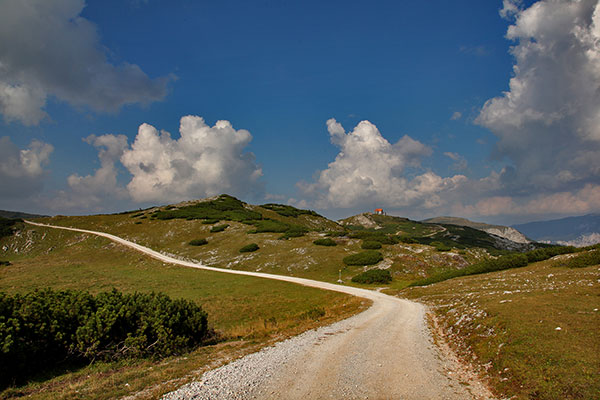 Das Schneealm-Plateau mit Blick auf das Schneealpenhaus